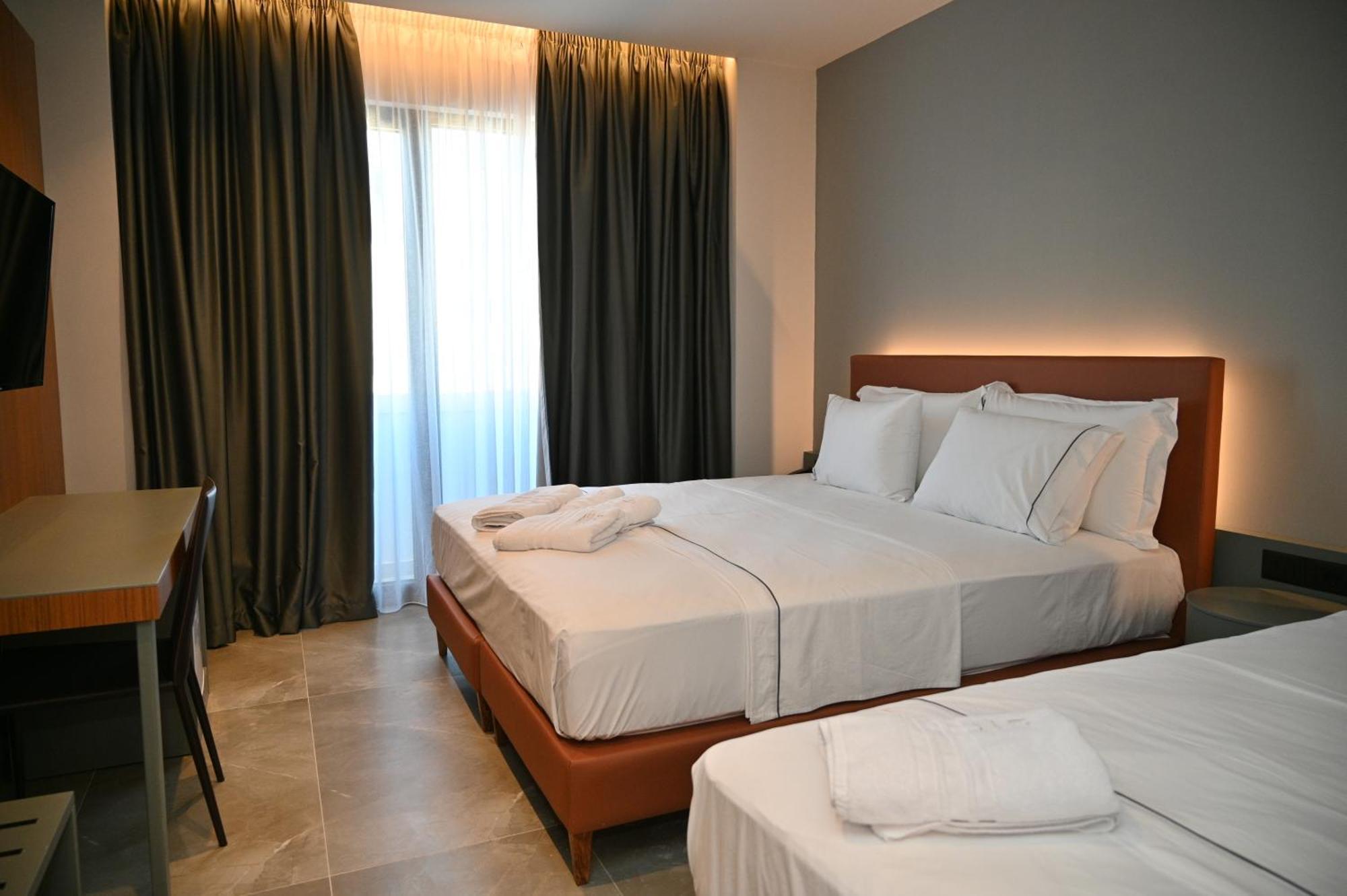 Hotel Rinia 2 Škalngur Esterno foto