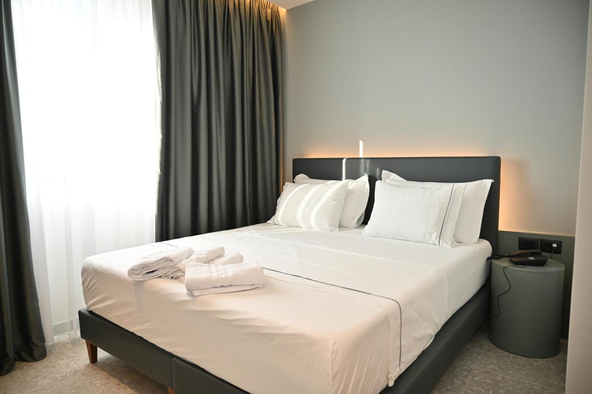 Hotel Rinia 2 Škalngur Esterno foto