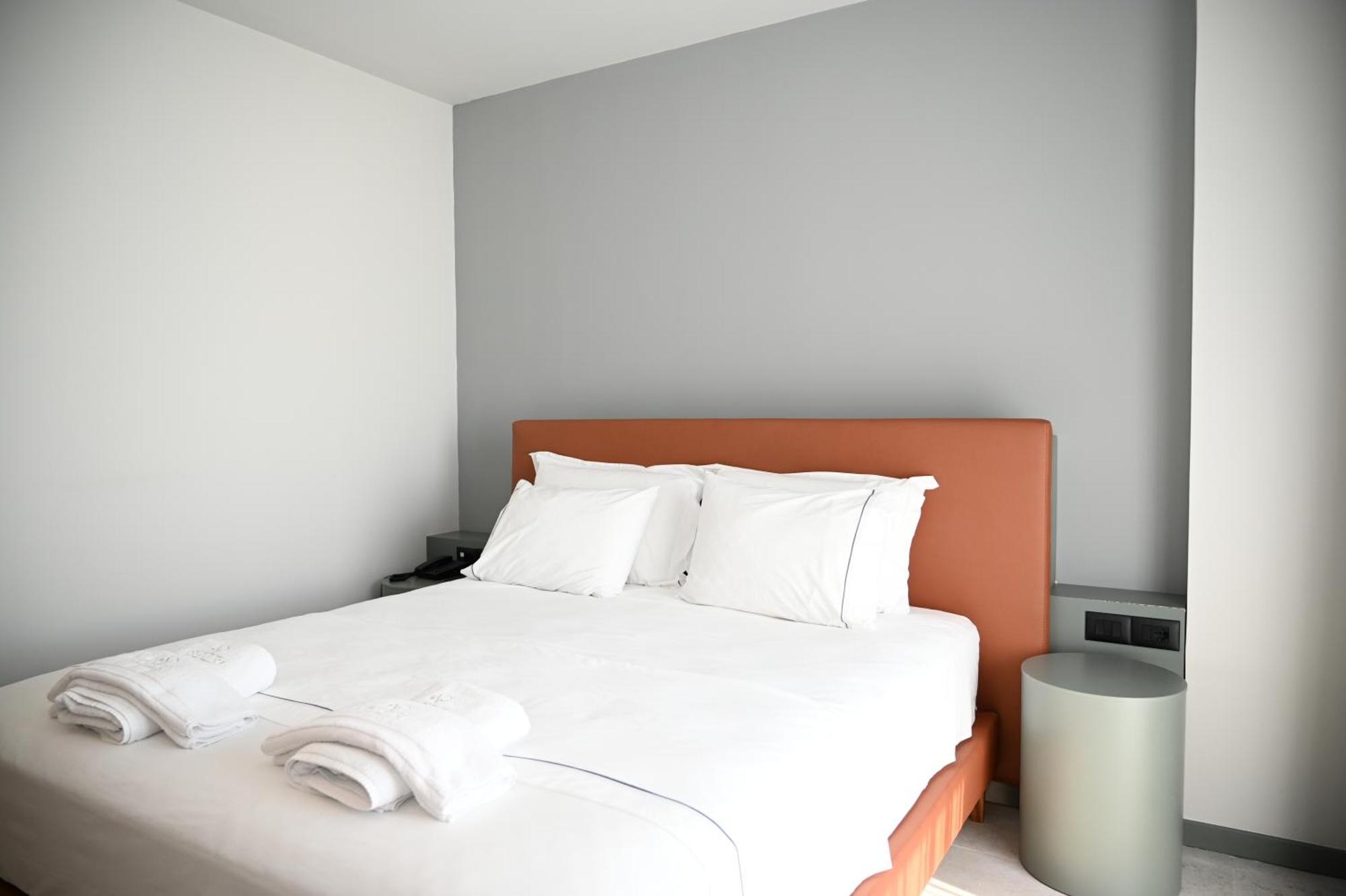 Hotel Rinia 2 Škalngur Esterno foto